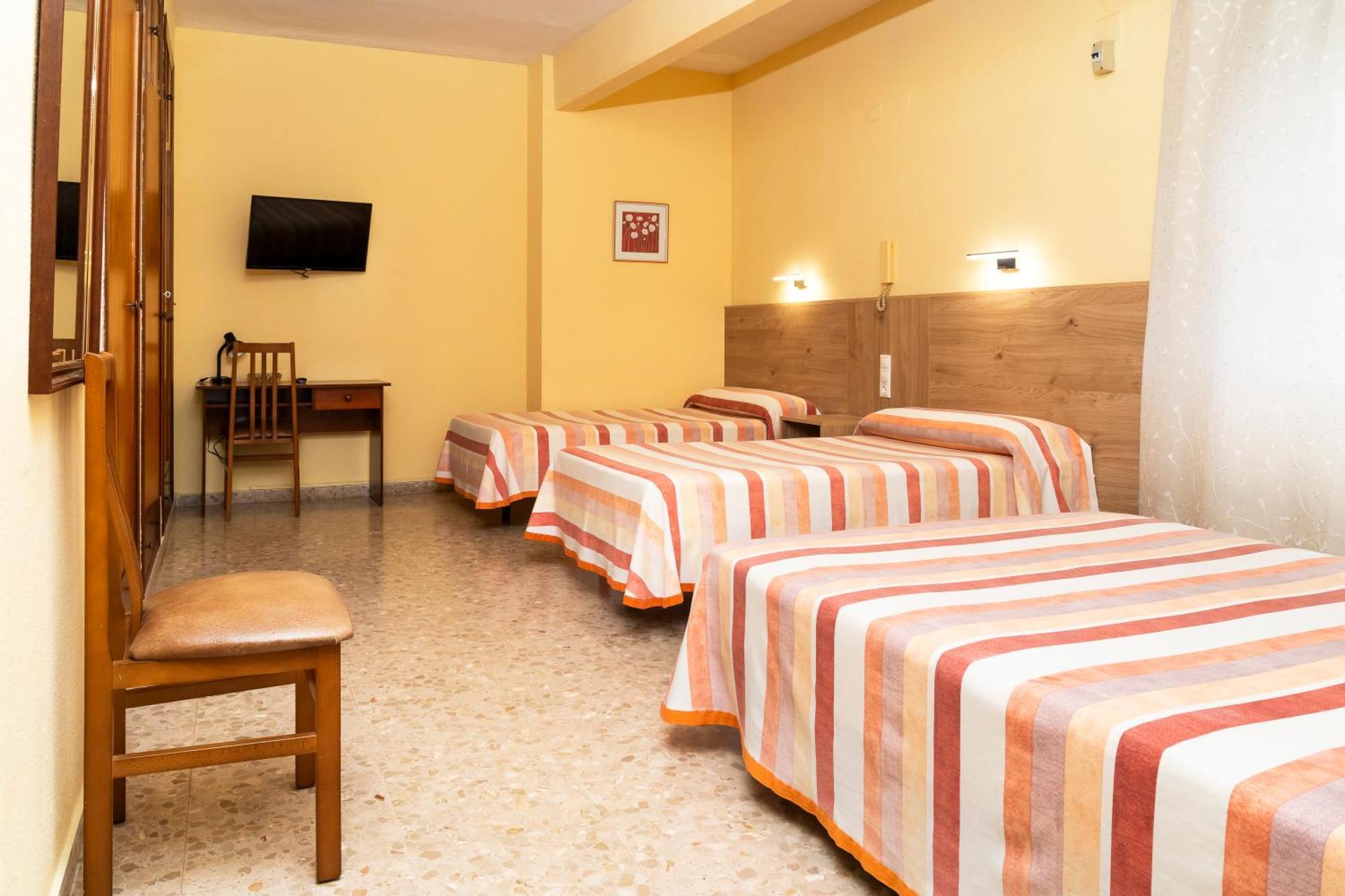 Hotel Borja El Puig  Zewnętrze zdjęcie